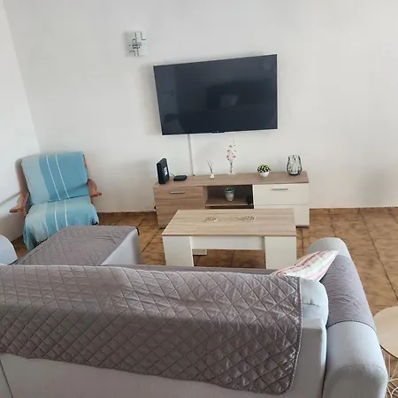 Апартаменти L&j Ocean View *